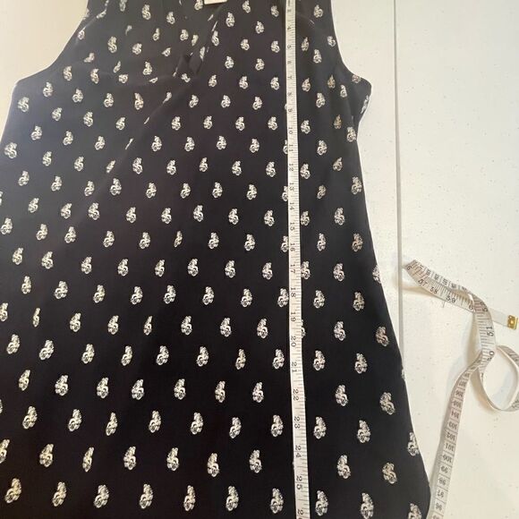 Two 2 lot bundle Cabi sleeveless small blouses - Picture 10 of 14